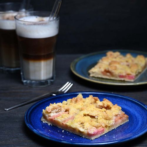 Rhabarber-Streuselkuchen