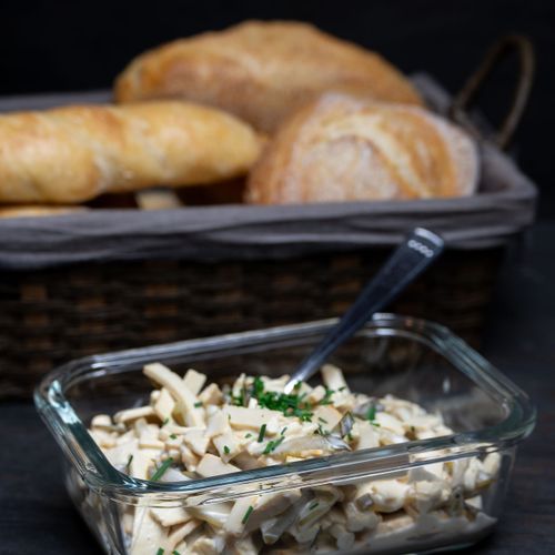 Vleischsalat (veganer Fleischsalat aus Tofu)