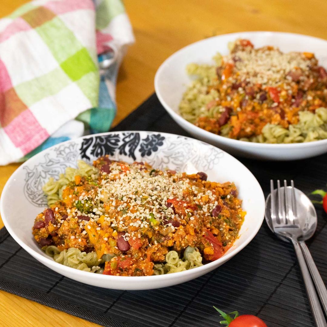 Pasta mit Staudensellerie-Bolognese – Nachhaltig Verstört